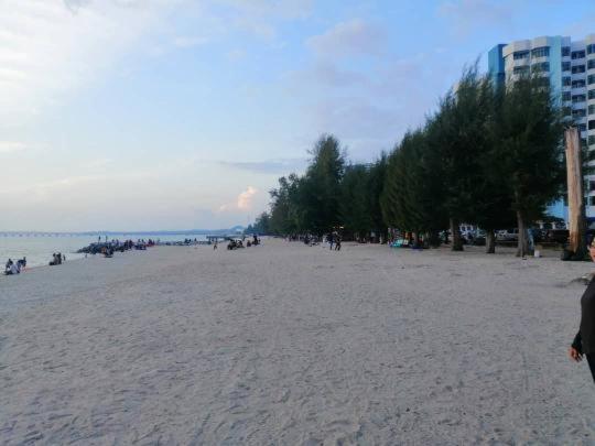 Auliya Seaview Pantai Puteri Apartment Malacca