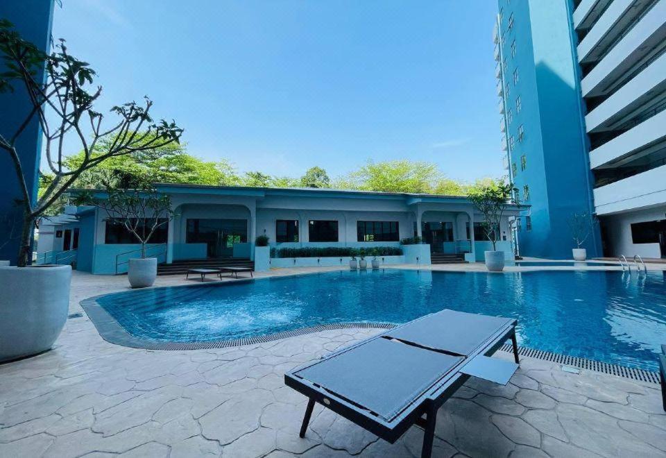 Auliya Seaview Pantai Puteri